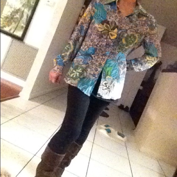 Vintage 100% Silk Blouse - Picture 3 of 5